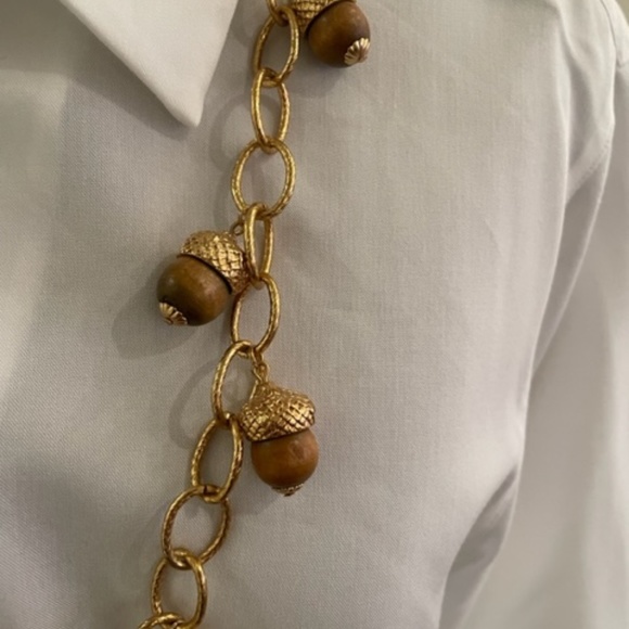 J Crew Vintage Acorn Necklace - Picture 3 of 9